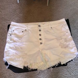 American Eagle High Wasted Shorts